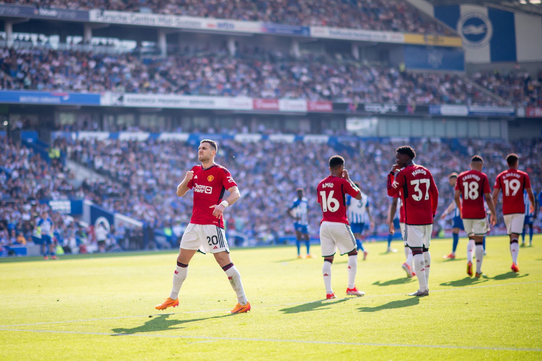 守门员发挥 守门员发挥